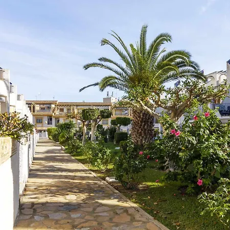 Semesterbostad Pink Cabo Roig *